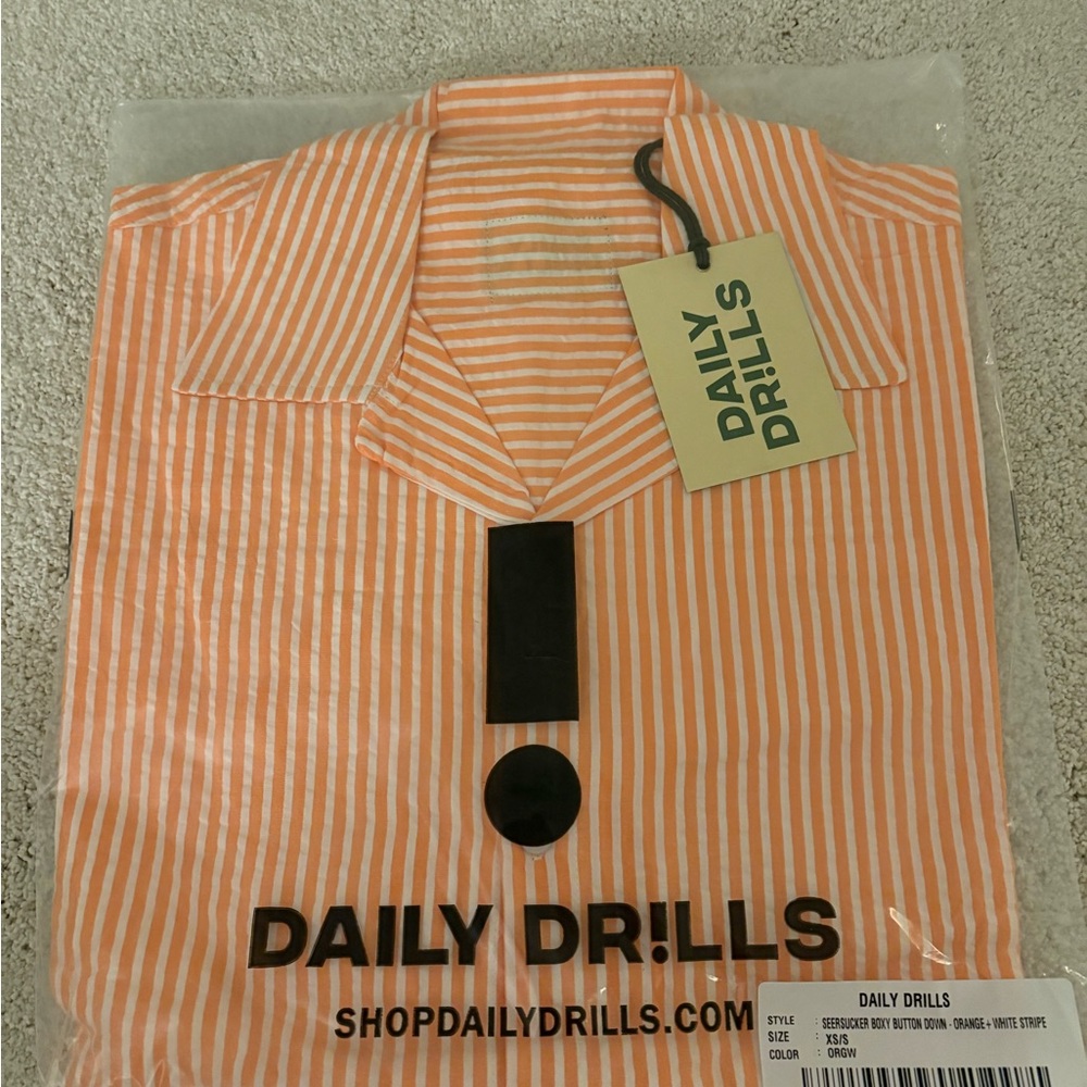 Daily Drills Seersucker Boxy Button Down Orange and White Stripes BRAND NEW